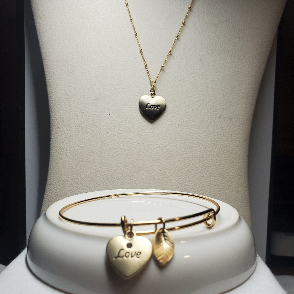 🆕️ Love Set